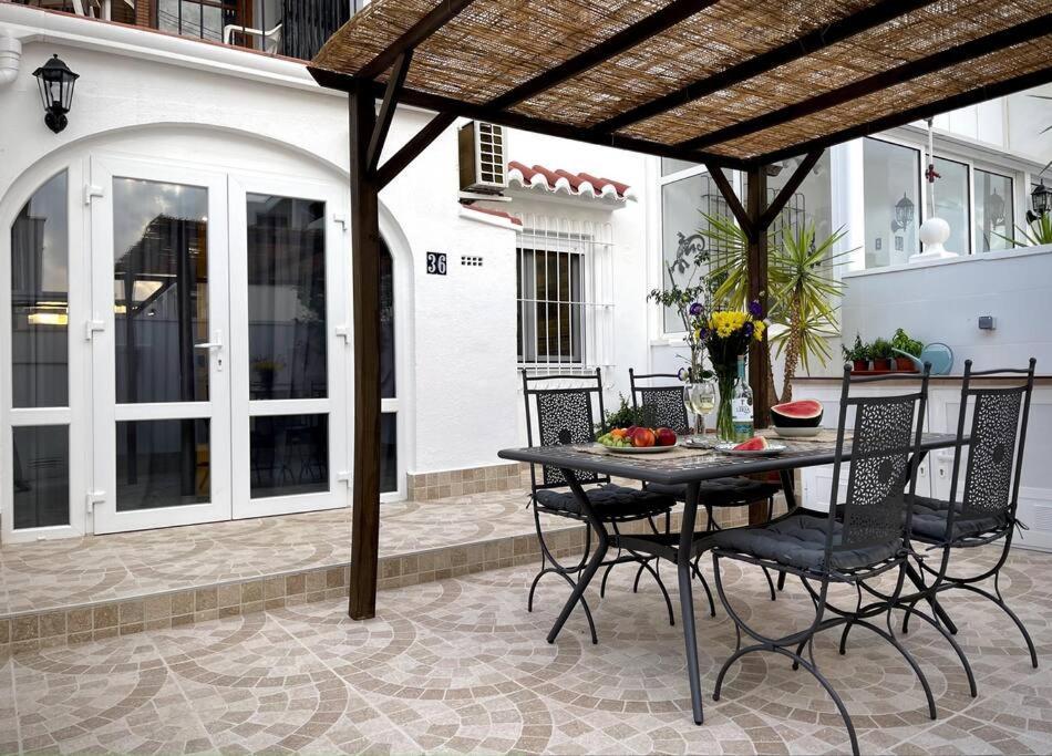 Lux Apartment Lago Jardin, 2, Torrevieja Alicante Exterior photo