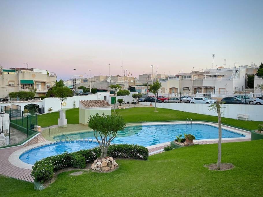 Lux Apartment Lago Jardin, 2, Torrevieja Alicante Exterior photo